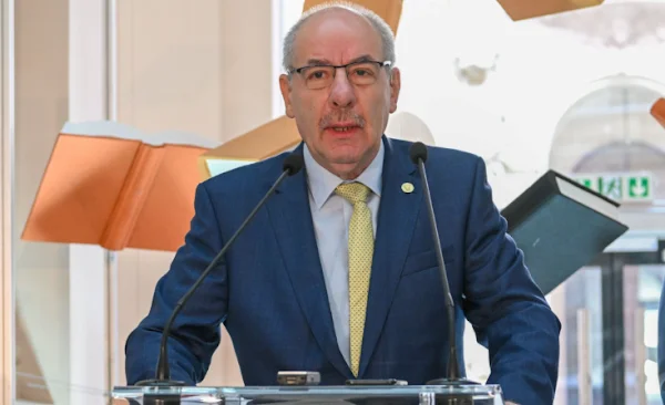Most jött a hír Sulyok Tamás lemondása kapcsán